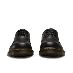 Footwear Dr.Martens Men's 1461 Shoe Black